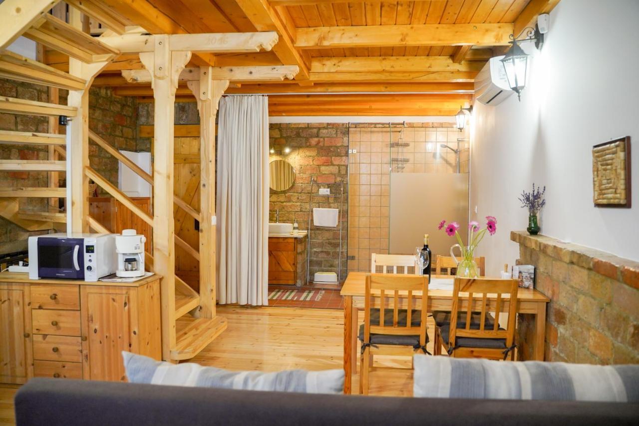 Borhaz Apartman Eger Eksteriør bilde